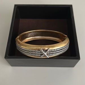 NWOT Jewelmint Gold/Silver Rope Design Bracelet